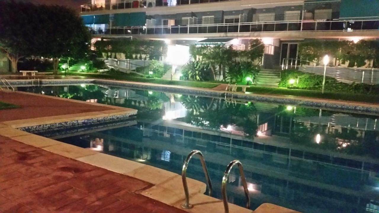 Doris Apartment Гандия Екстериор снимка